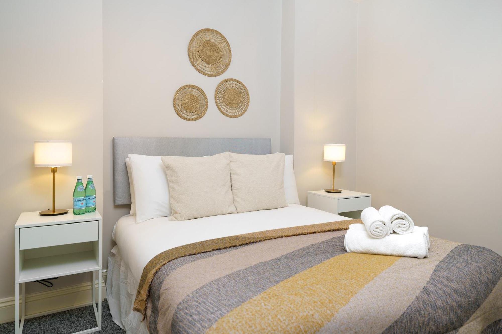 Best Covent Garden/Chinatown/Soho Location Londyn Zewnętrze zdjęcie